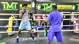 Incredible undefeated amateur boxer working with Jeff Mayweather
