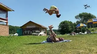 Castaway & FrontFlip (акройога в Калуге)