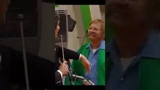 Tattletale host shows why the cameraman was named Curly #shorts #hairstyle
