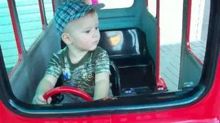Ванюшка едет тушить пожар