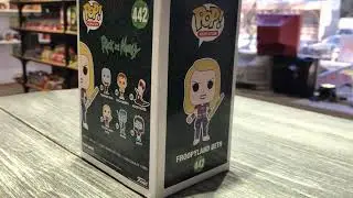 Обзор Фигурки Funko POP Бэт: Рик и Морти (Froopyland Beth: Rick & Morty 442) Origina