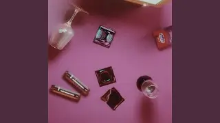 PUT MY LIPS