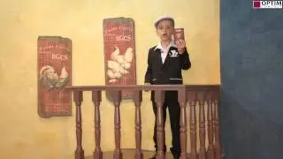 6-летний Гордей Колесов, стихи о советском паспорте на русском и китайском языках.