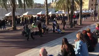 Barcelona - Street music near the docks