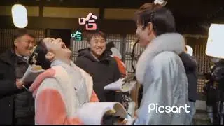 Play then kiss BTS | Weibo | Debit Queen