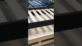 Чёрная односпальная кровать 