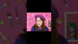 Парни рисуют.