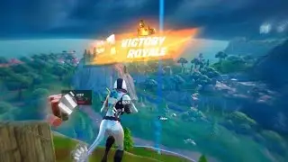 OG Fortnite Mobile Gameplay vs *BANNED* Fortnite Mobile Gameplay