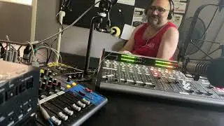 Mr Radio KABF Dgold DJing music station 100,000 watts FM across Arkansas spinning 🌹 Rose City Band