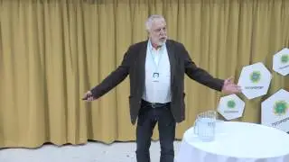 Nolan Bushnell - The Future of Technology & Gaming at Techoport 2015