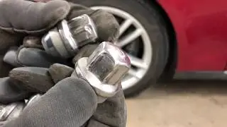 Twisted/Distorted Factory Tesla Lug Nuts!? FIXED