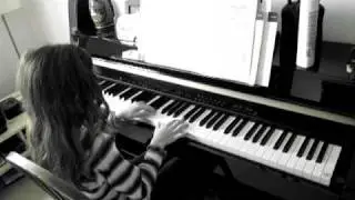 honey plays.MOV