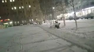 это влог как мы с дедушкой гуляли по комсомольской площади было на улице снежо 31октября ☃️❄️🌨️