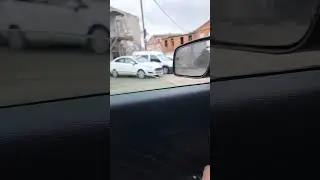 Кто знает в чем проблема? #приколы #приора #ваз