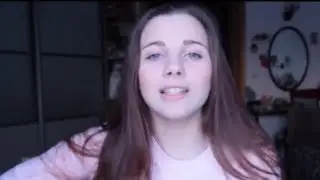 Улыбка больше чем любовь Спела красиво под гитару