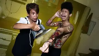 PRANK TATTOO ON MOM, TOLD TO REMOVE IT WITH AN IRON!!