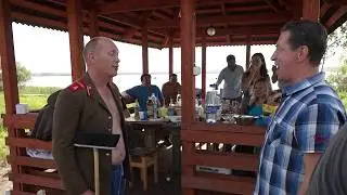 Для встречи справа...