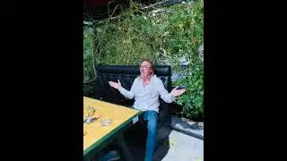 В гостях у "Морской сказки" соло-гитарист группы "Сектор Газа" Владимир Лобанов