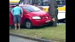 Acidente Av Kennedy, curitiba agua verde