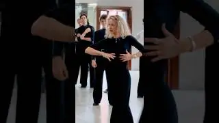Edita Gozzoli group lesson | Waltz Tango | Best moments #ballroom #dance