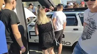ГУЛЯЮ