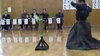 Cutting with a Japanese sword