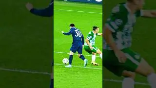 Leo Messi playing FIFA in Real Life..... 🔥🔥🔥