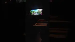 Clapping at the end of minions 2