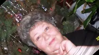 Танечка, все цветы земли к твоим ногам