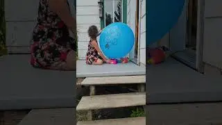 Guess the size of the balloon🤭 