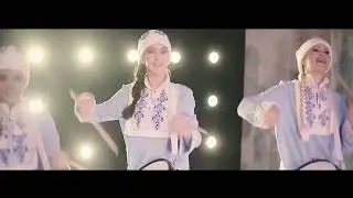 Снегурочки - барабанщицы на Новогодний корпоратив