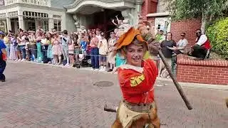 Disneyland Paris  - Disney Stars on Parade  - #disneyfans #disneyfan #disneylandparis #disney