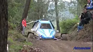 мощные багги и гонки по лесу