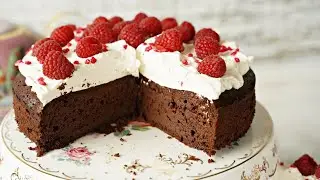 A simple and delicious chocolate cake – Mała Cukierenka Recipe
