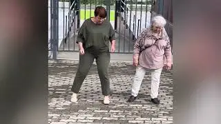 Группа старшего поколения ( Suomen Arki ry).