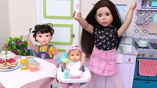 Doll family breakfast routines! Good habits for kids with Play Dolls collection!