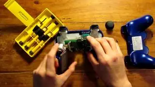 How to open and fix a Dualshock 3 Sixaxis PS3 joystick // TUTORIAL Abrir y cambiar joystick ps3 HD