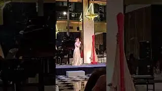 Song to the moon (informal) | Amira Willighagen🎶