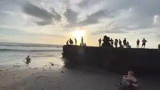 #Bali #Canggu Batu Bolong strand 🏖️ | Berawa-strand 🏖️ | bood rustgevende scènes rond zonsondergang.
