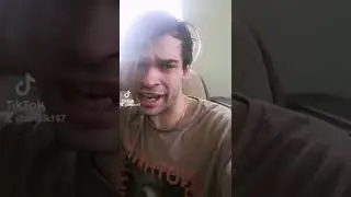 А я не хочу не хочу не думать ни о чём а я просто прилечу прилечу прилечу