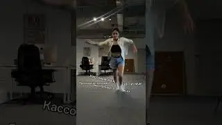Чтобы не спотыкаться о сложности финучёта, попробуйте Adesk