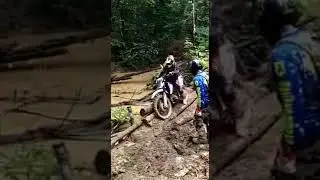 Monsun mega trail