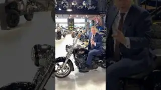 Почему на американских чопперах высокие рули?  