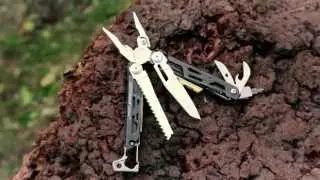 Leatherman Signal