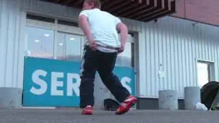 Pojeb ktory nie umie salta