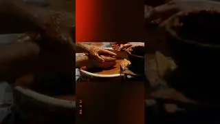 Начинаем чуть поддавливать на гончарном круге впервые!