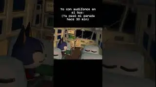 Yo con audífonos en el bus: #shorts #memes
