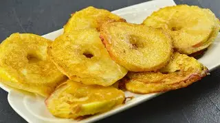Кладу яблоки в кипящее масло и получаю быструю выпечку к чаю! Из серии «Гости на пороге"!