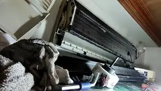 日立冷氣室內機軸承馬達風鼓維修記錄 移除軸承和馬達就可以取出風鼓