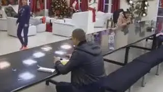 ZADRUGA Kija Igra Filip ne sklana oci od nje